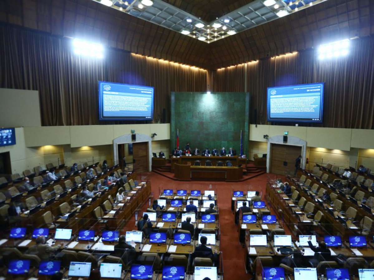 Ley de Migraciones y retiro de fondos previsionales por enfermedad en la tabla tentativa de la Sala