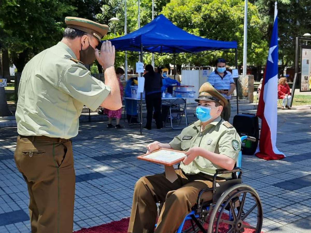 Carabineros desarrollo ceremonia de investidura como ‘carabinero honorario’ a joven Pinteño diagnosticado de ‘Poli Charcot Mellitus’