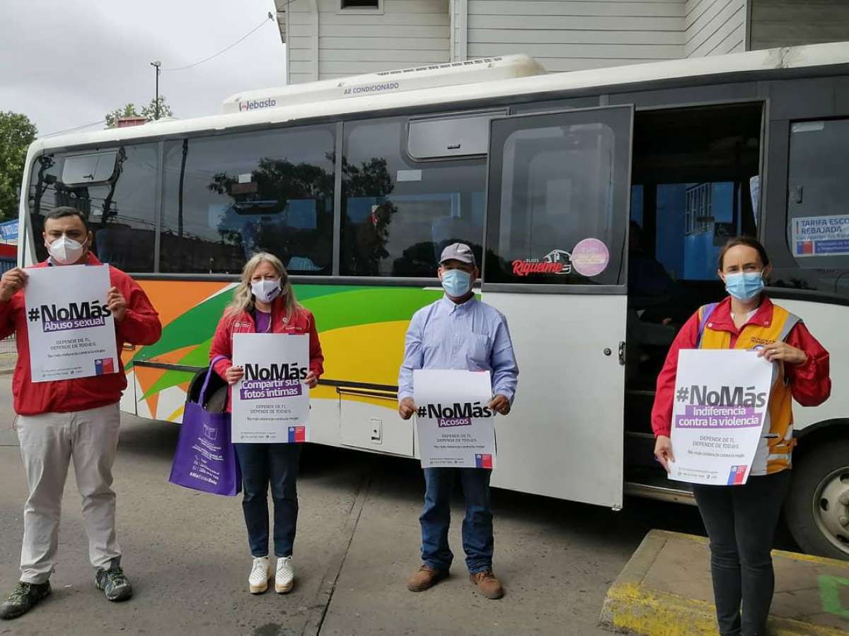 Conductores de locomoción colectiva de Chillán adhieren a tarea de erradicar la violencia contra la mujer   