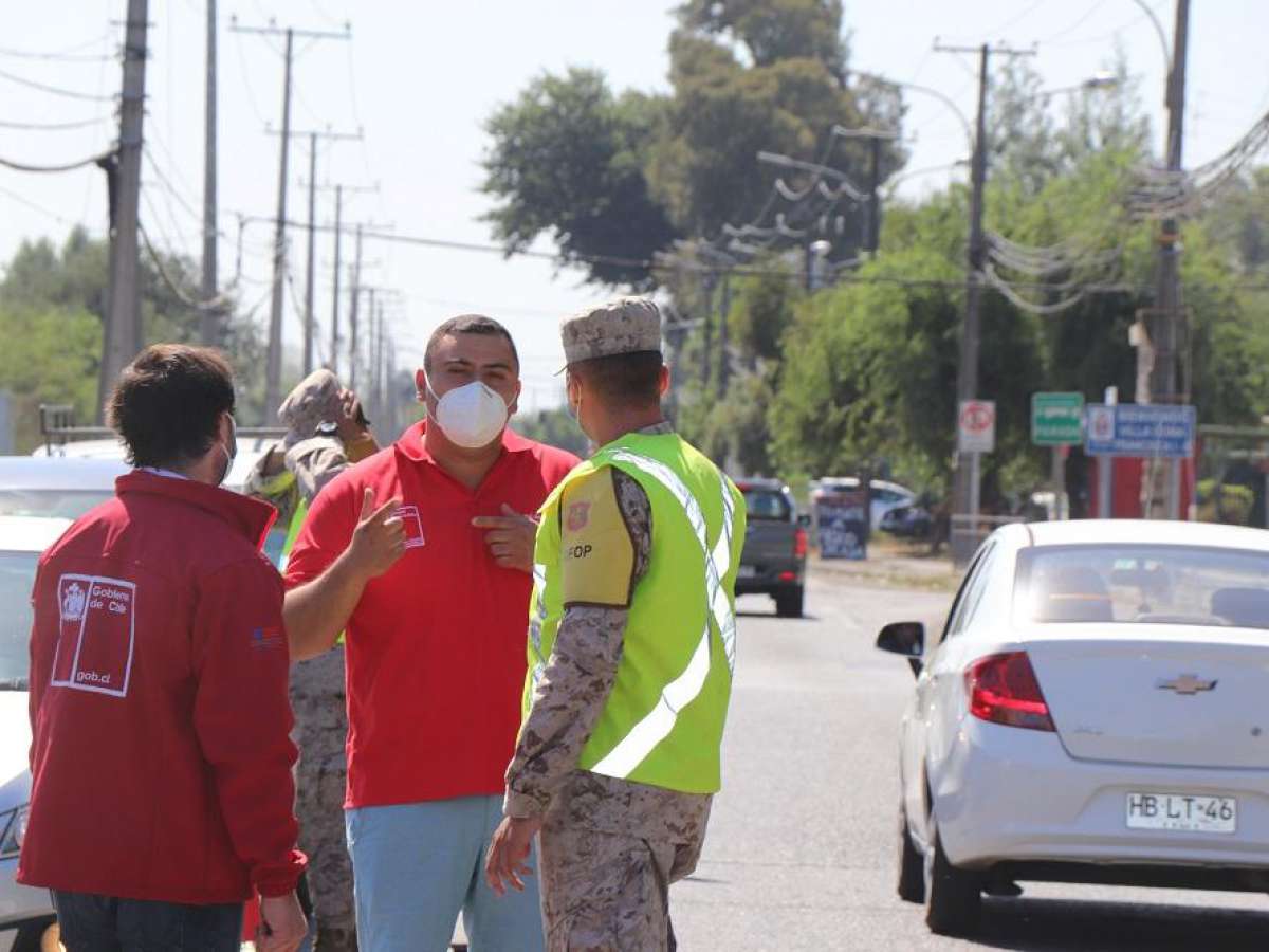 Gabinete regional se despliega en puntos de control de Chillán y Chillán Viejo