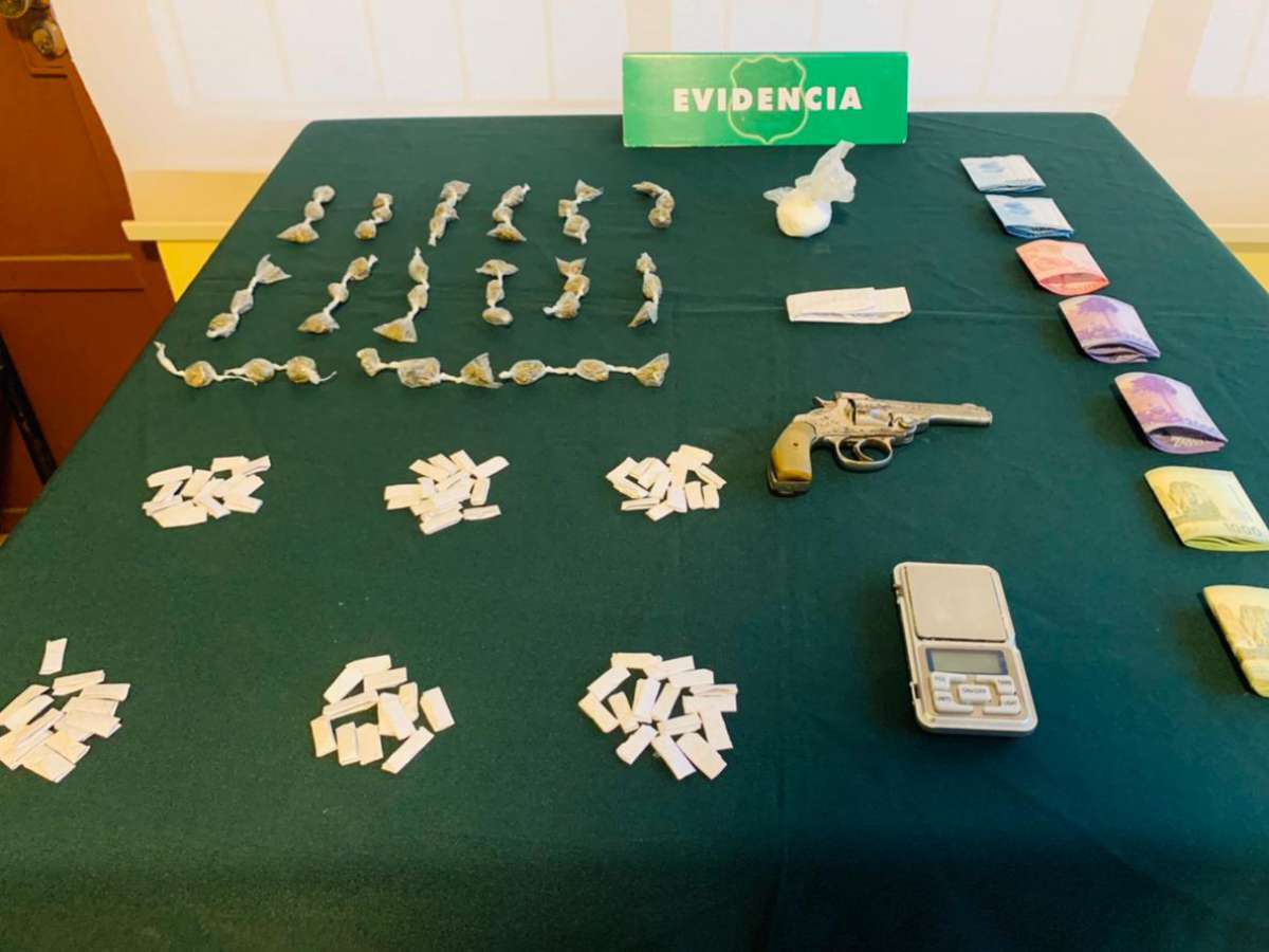 Carabineros incautó cerca de 400 dosis de diversas drogas en sector oriente de Chillán