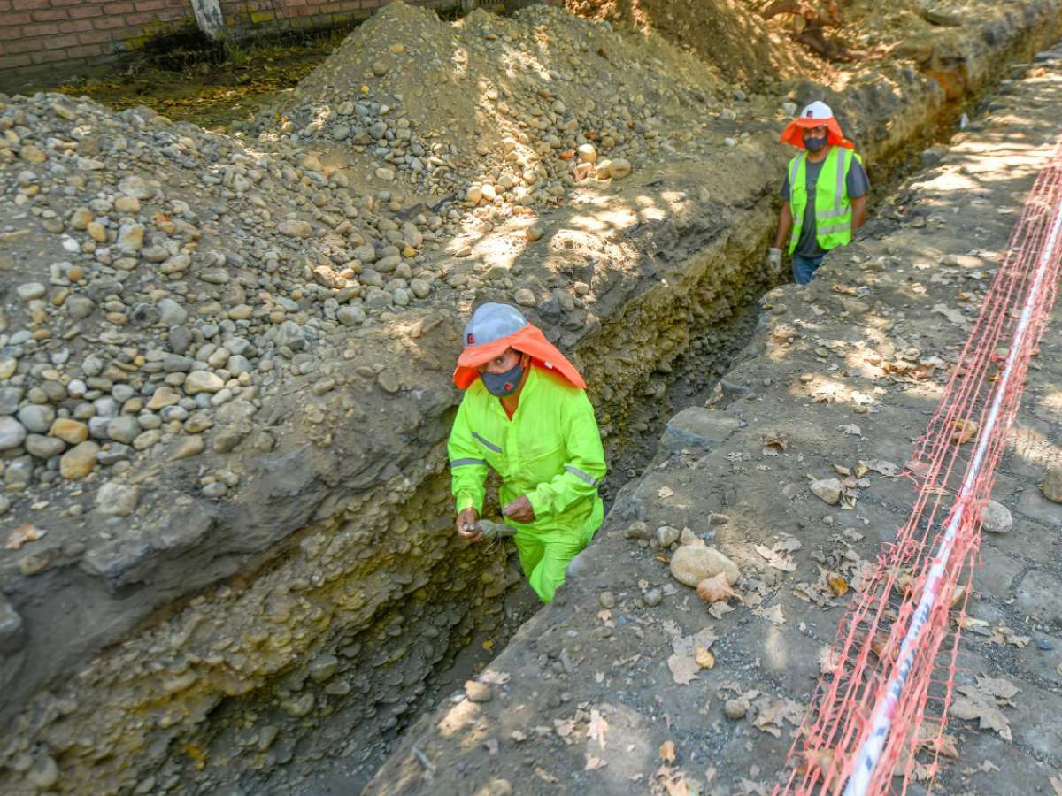 Municipio chillanejo construye nueva red de alcantarillado en calle Prat