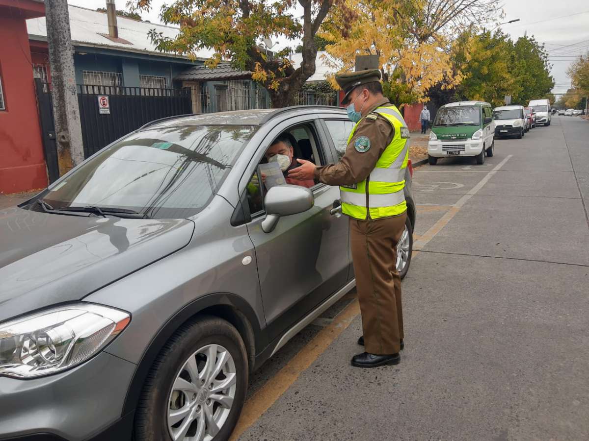 Carabineros informó este jueves la detención de 35 personas que incumplieron  medidas sanitarias durante la última jornada