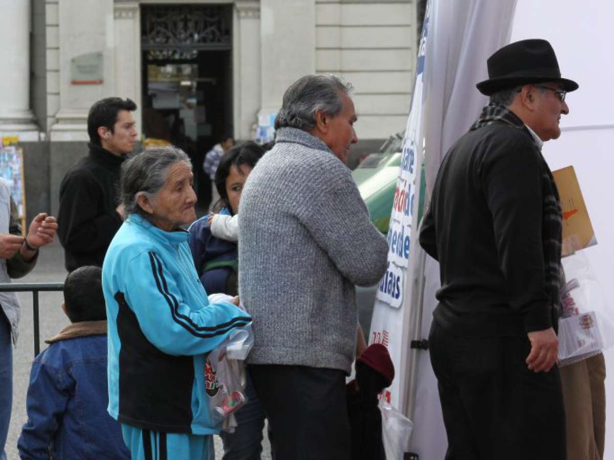 Solicitan apoyo del Estado para pago de deudas de adultos mayores y de pensiones de alimentos