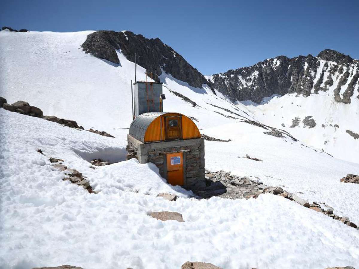 En el glaciar del Volcán Chillán implementarán primera estación glaciológica de Ñuble