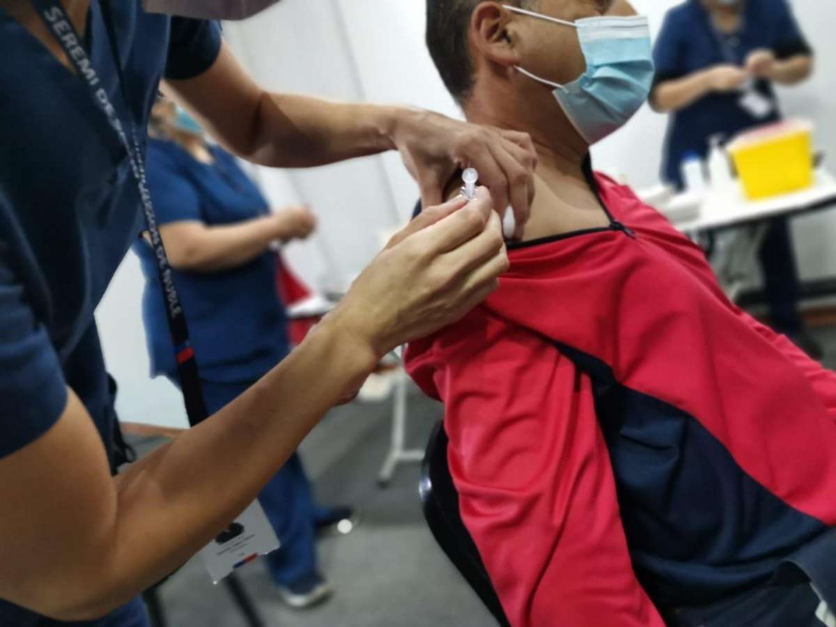 Se inició vacunación contra la influenza para trabajadores del transporte público