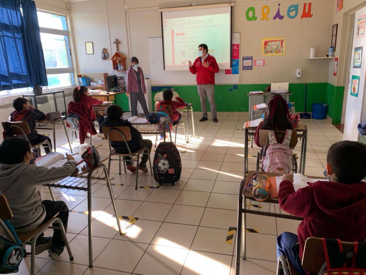 TRAS EL FIN DE LA CUARENTENA 50 ESTABLECIMIENTOS EDUCACIONALES DE LA INTERCOMUNA RETORNARON A CLASES PRESENCIALES