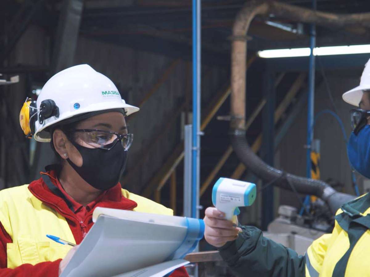 Lanzan iniciativa +MujerForestal para liderar a nivel mundial participación femenina en industria forestal