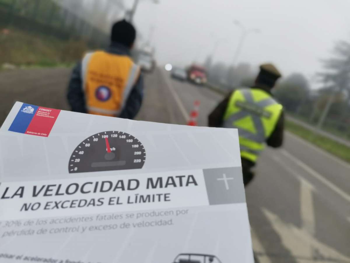 Transportes y Carabineros fomentan los 50 km/h en zonas urbanas