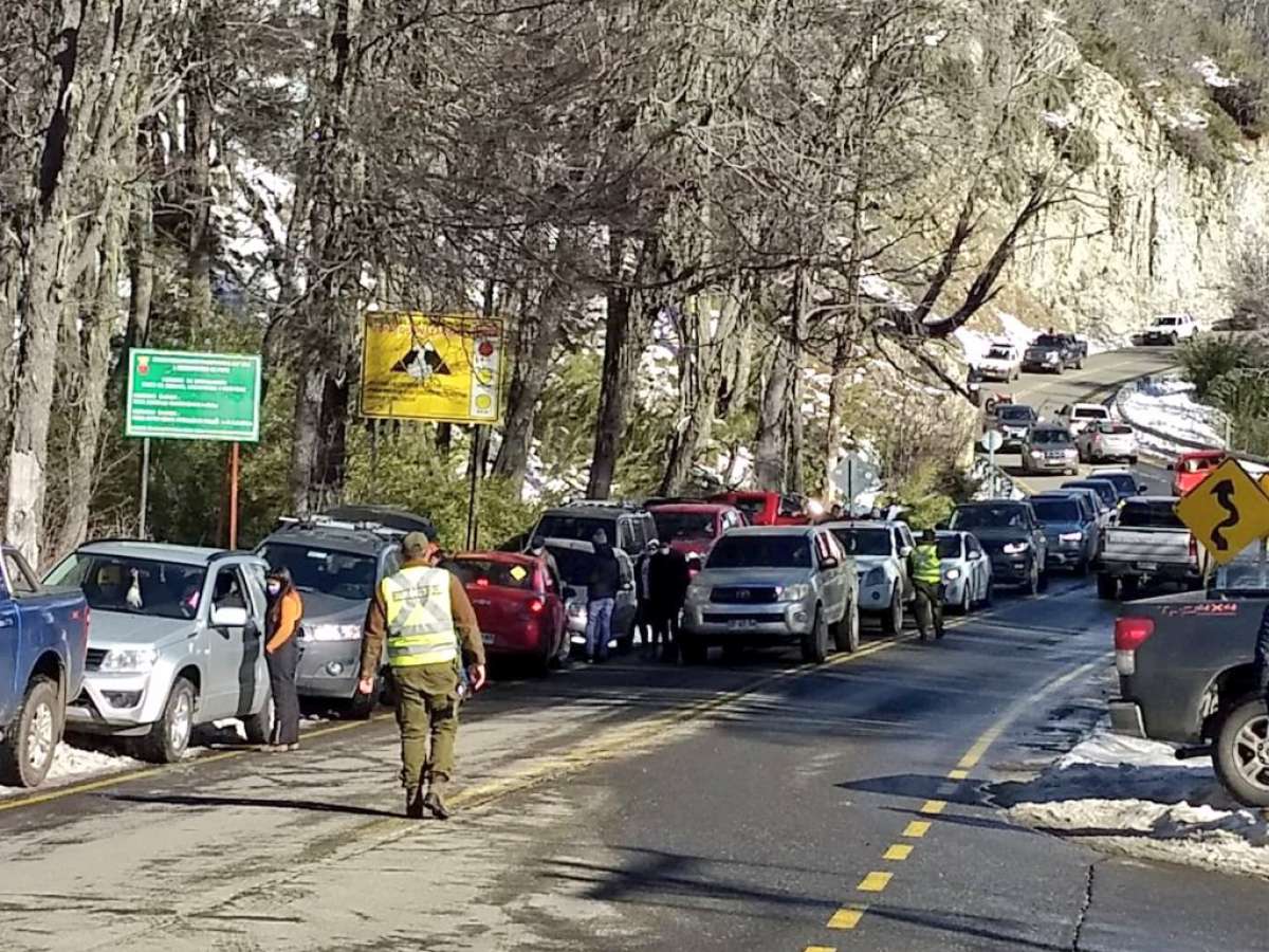 Carabineros finalizó plan ‘Ruta Segura’ de fin de semana largo con 113 infractores de medidas sanitarias y 11 conductores detenidos por estado de ebriedad