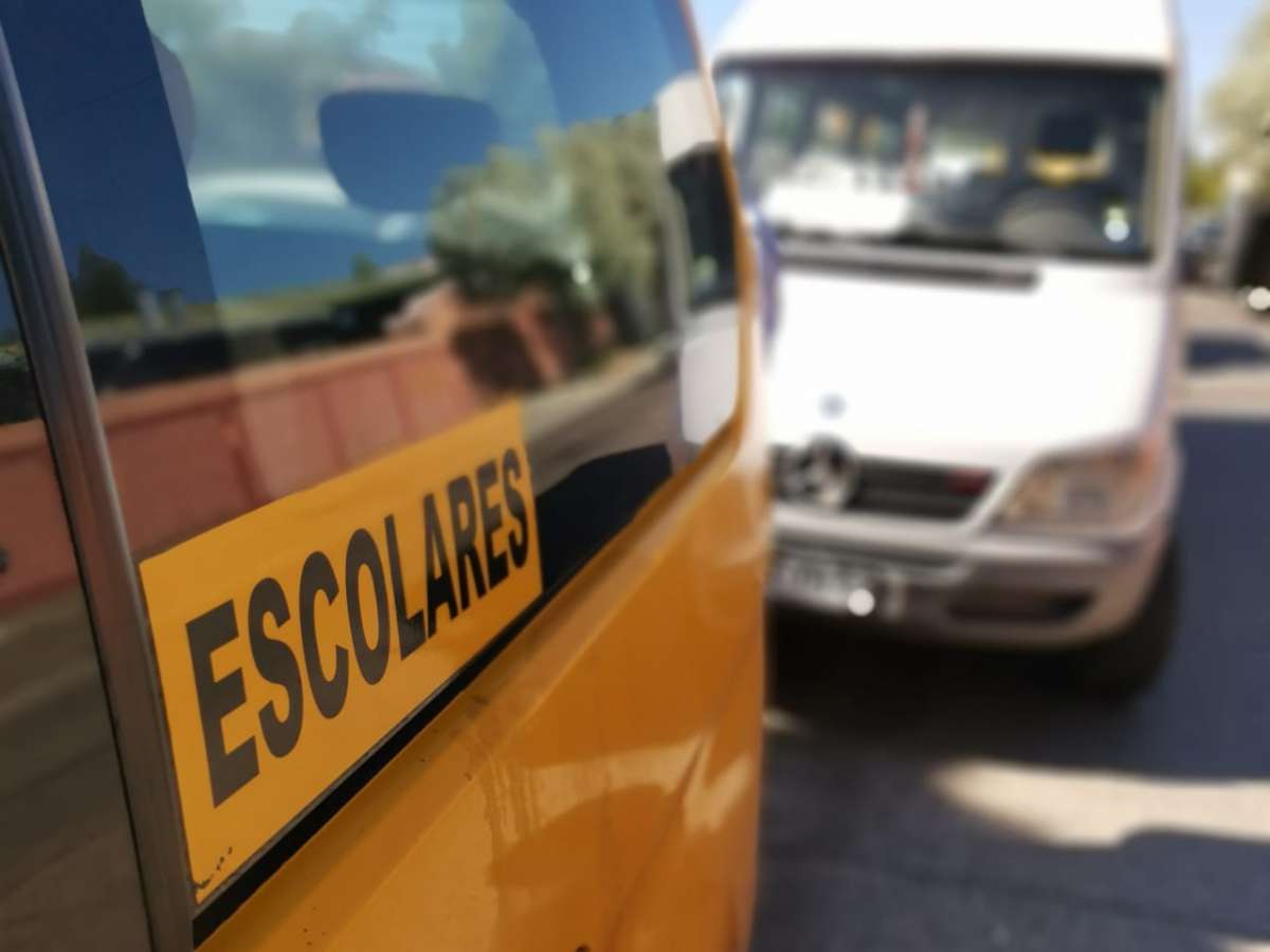 MTT realiza fiscalización preventiva a transporte escolar en San Nicolás