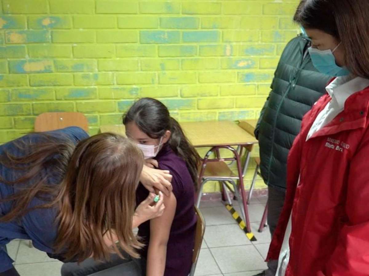 Comenzó campaña de vacunación escolar en Ñuble