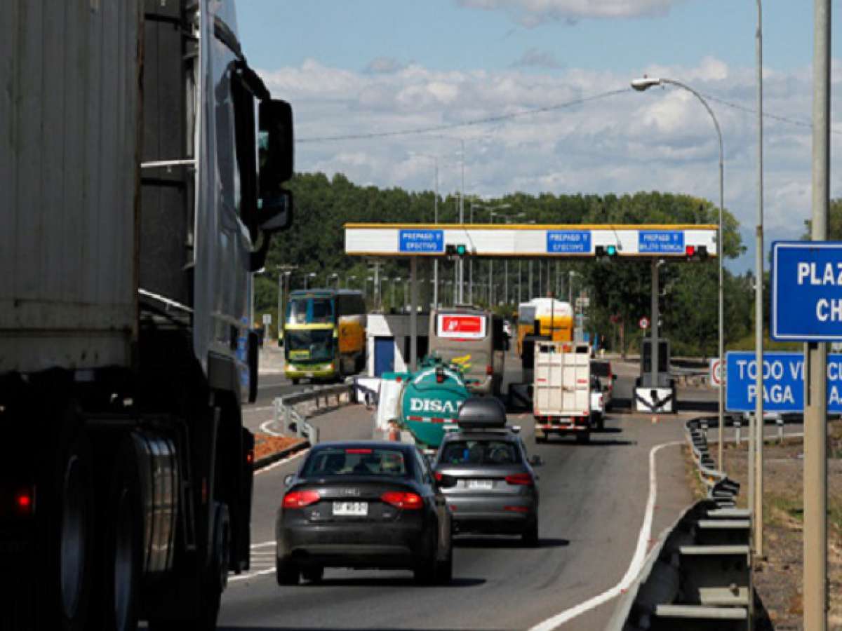 Peaje de Chillán Viejo aplica cajeros en fila para disminuir congestión