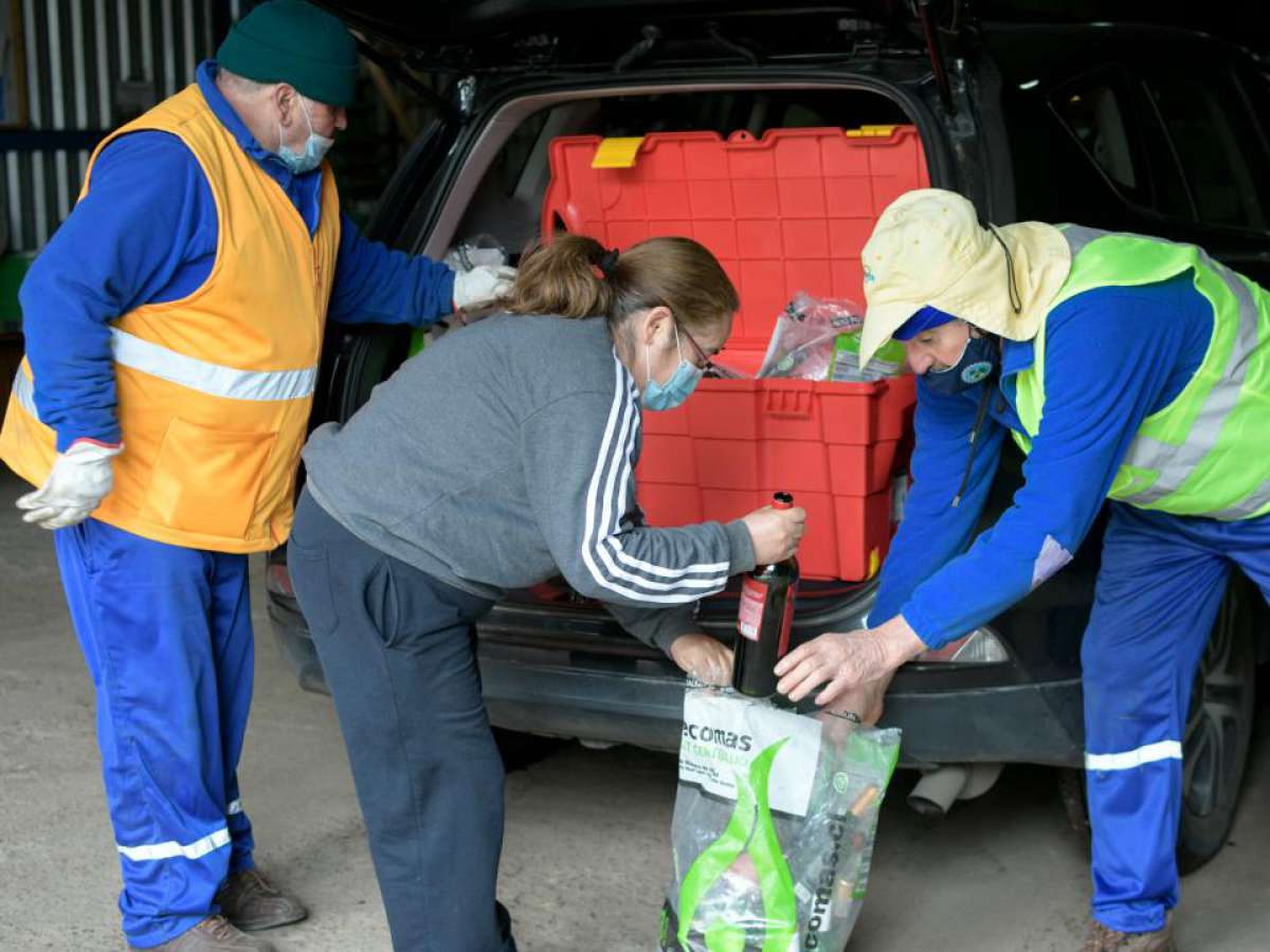 Municipalidad fomenta el reciclaje en distintos barrios de Chillán