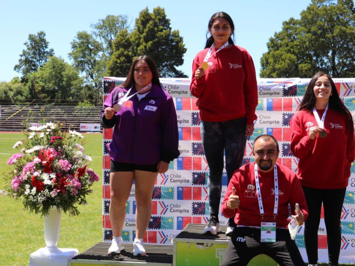 Ñuble logra 3 medallas en primera jornada del atletismo damas de los Juegos Araucanía
