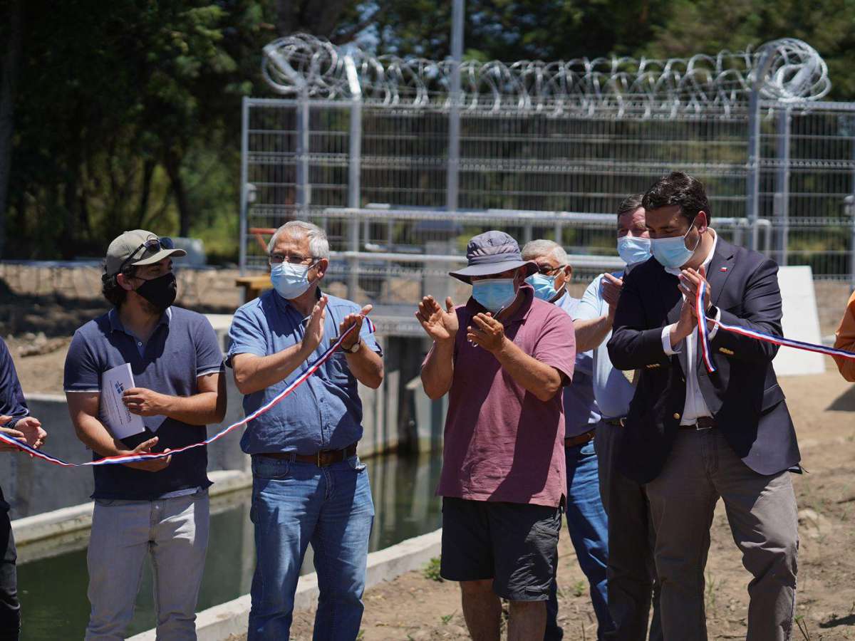 Regantes de la comuna de San Ignacio inauguran primeras compuertas automatizadas en canales del río Diguillín