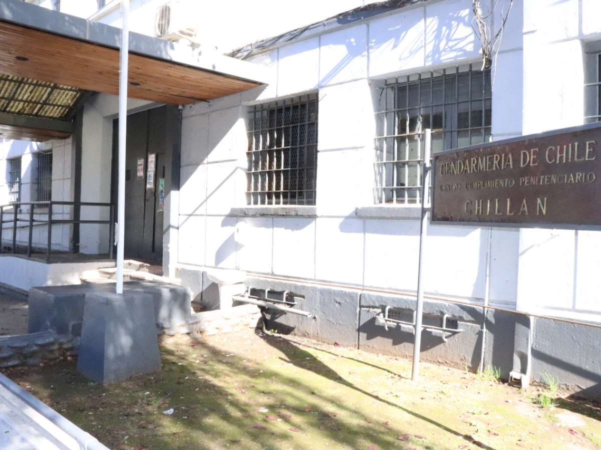 Oficina de seguridad interna de Gendarmería logra detención de funcionaria