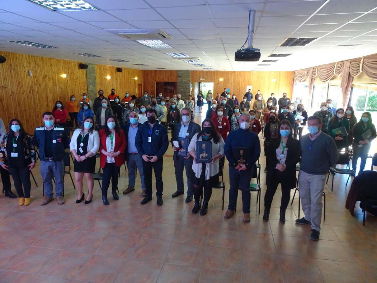 PRIMER SEMINARIO DE DÉFICIT HÍDRICO EN QUILLÓN REUNIÓ A AUTORIDADES Y DIRIGENTES SOCIALES