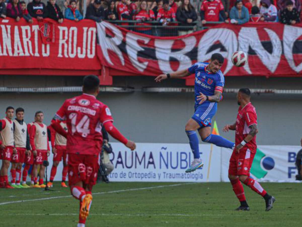 Ñublense y Universidad de Chile protagonizan un intenso empate en el Campeonato Nacional