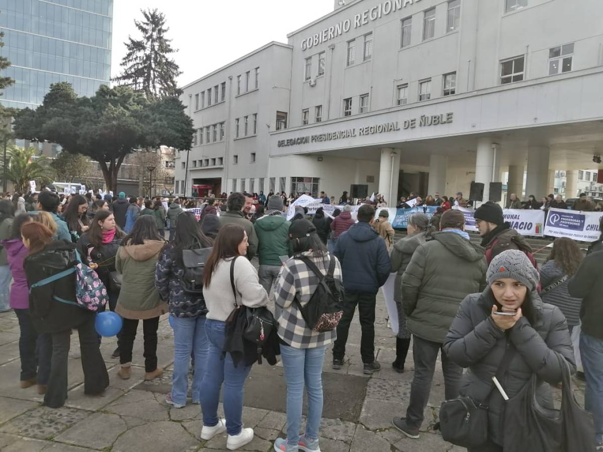 Dirigentes del gremio en Ñuble contentos por adhesión al paro convocado por el Colegio de Profesores para hoy y por 24 horas