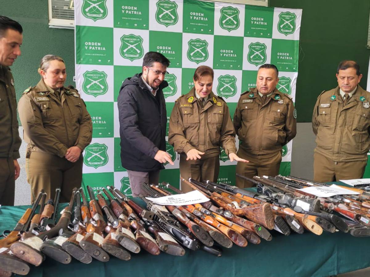 Carabineros exhibió 190 armas de fuego que han sido recuperadas durante lo que va de este año en la región