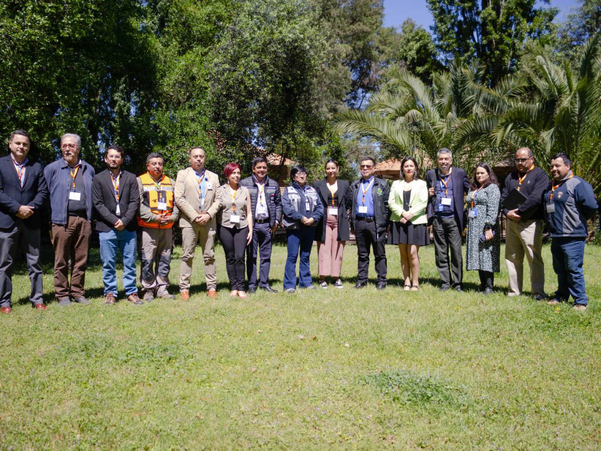 PRIMER SEMINARIO DE INCENDIOS FORESTALES EN QUILLÓN AUNÓ CRITERIOS Y ESTABLECIÓ LOS DESAFÍOS A ENFRENTAR EN MATERIA DE PREVENCIÓN DE SINIESTROS