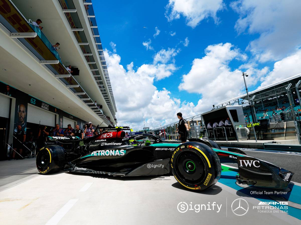 Signify y el equipo de Fórmula 1 Mercedes-AMG Petronas lanzan una nueva asociación para impulsar la innovación responsable dentro y fuera de la pista