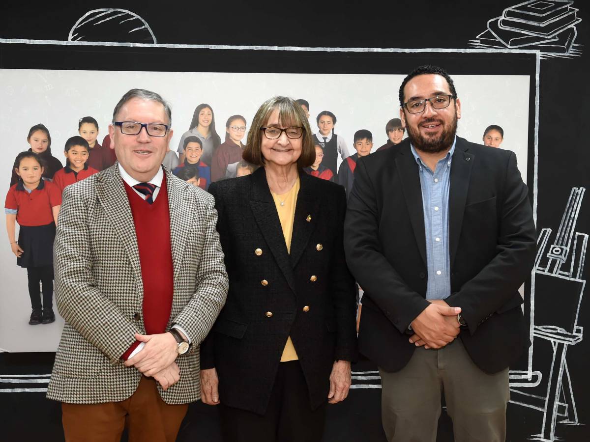 Mineduc constituye jurados para discernir los Premios Nacionales de Ciencias Naturales, de Ciencias Aplicadas y Tecnológicas, y de Historia