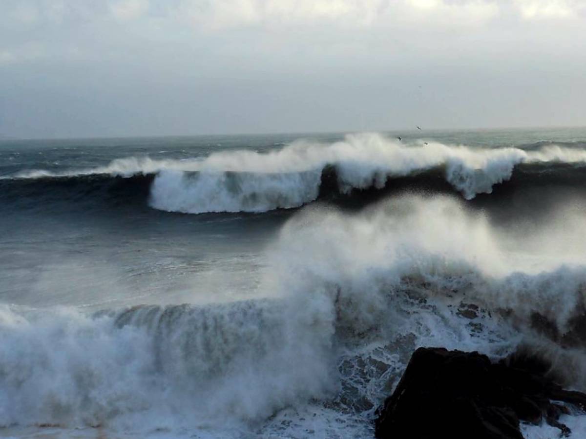 Aviso de Marejadas Afectará Desde Golfo de Penas Hasta Arica