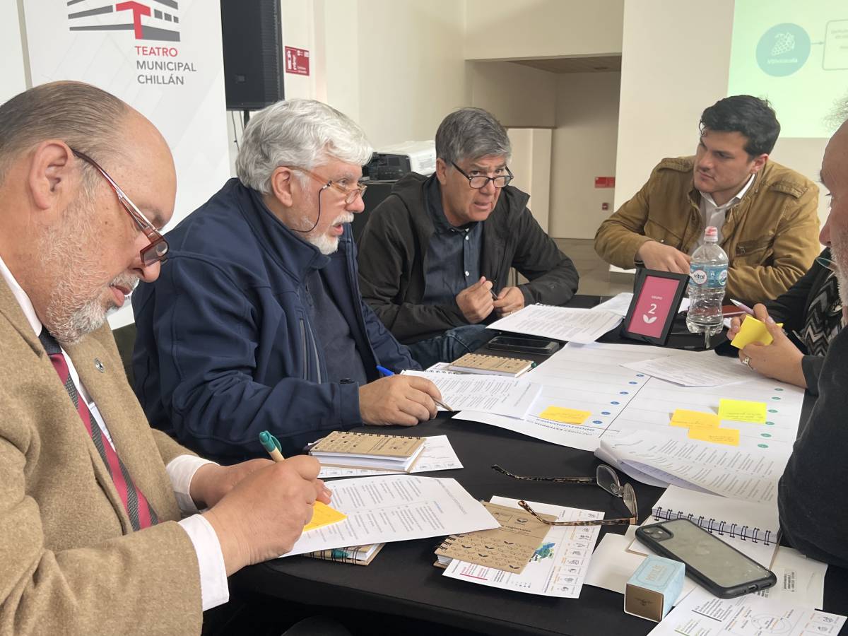 Actores clave del agro en Ñuble se unen para construir agenda de innovación en el campo