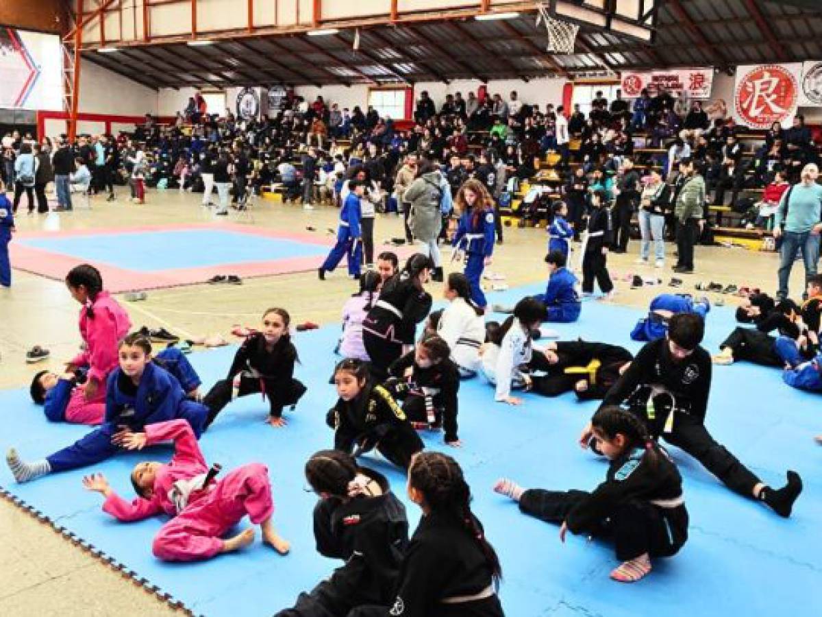 Con la participación de ciento cincuenta competidores, se realizó el primer torneo de jiu-jitsu en Chillán