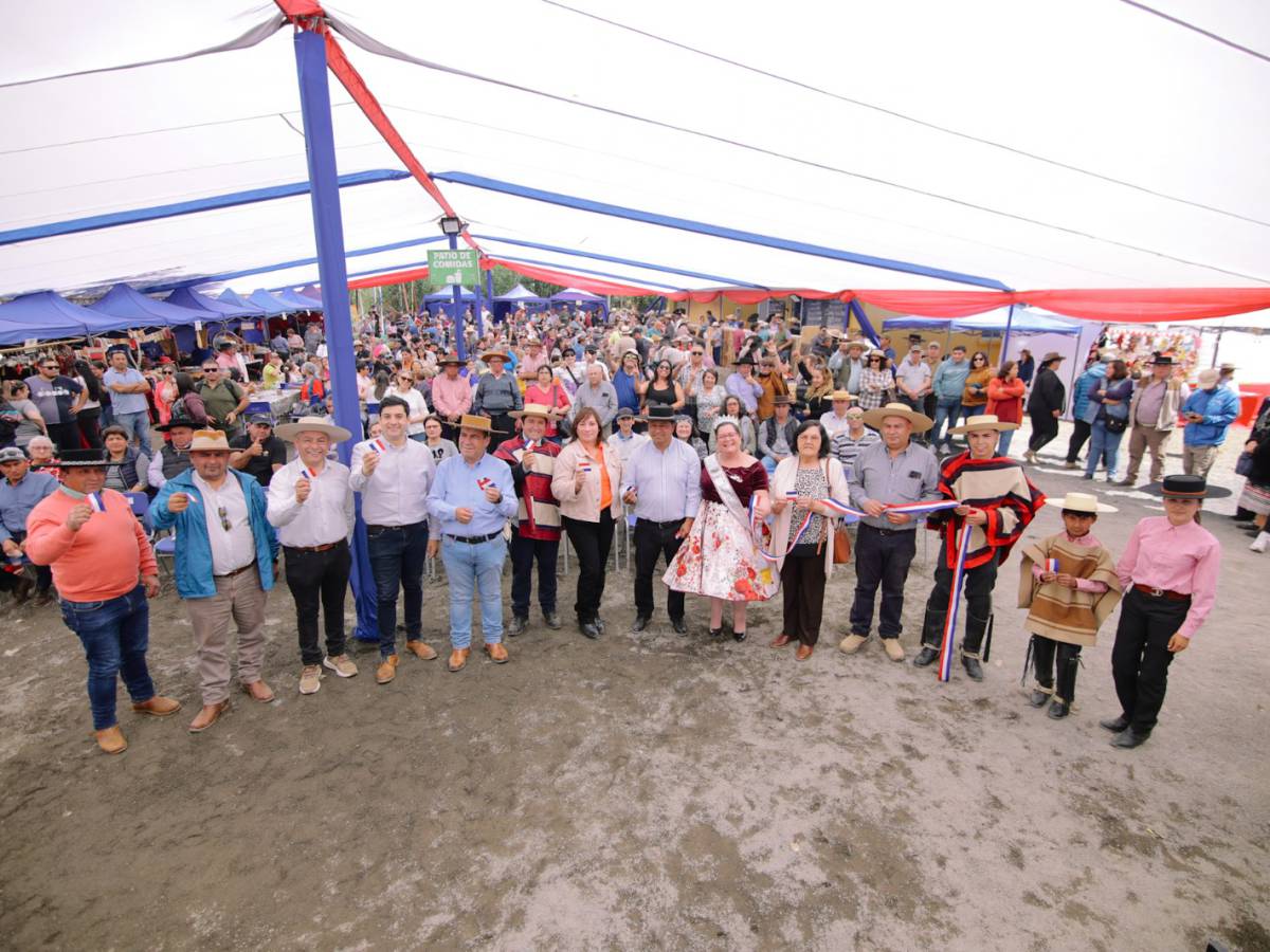 FIESTA DEL ARVEJADO DE CAMPO DE QUILLÓN CONVOCÓ A MÁS DE 4.500 PERSONAS A LA LOCALIDAD DE CHANCAL