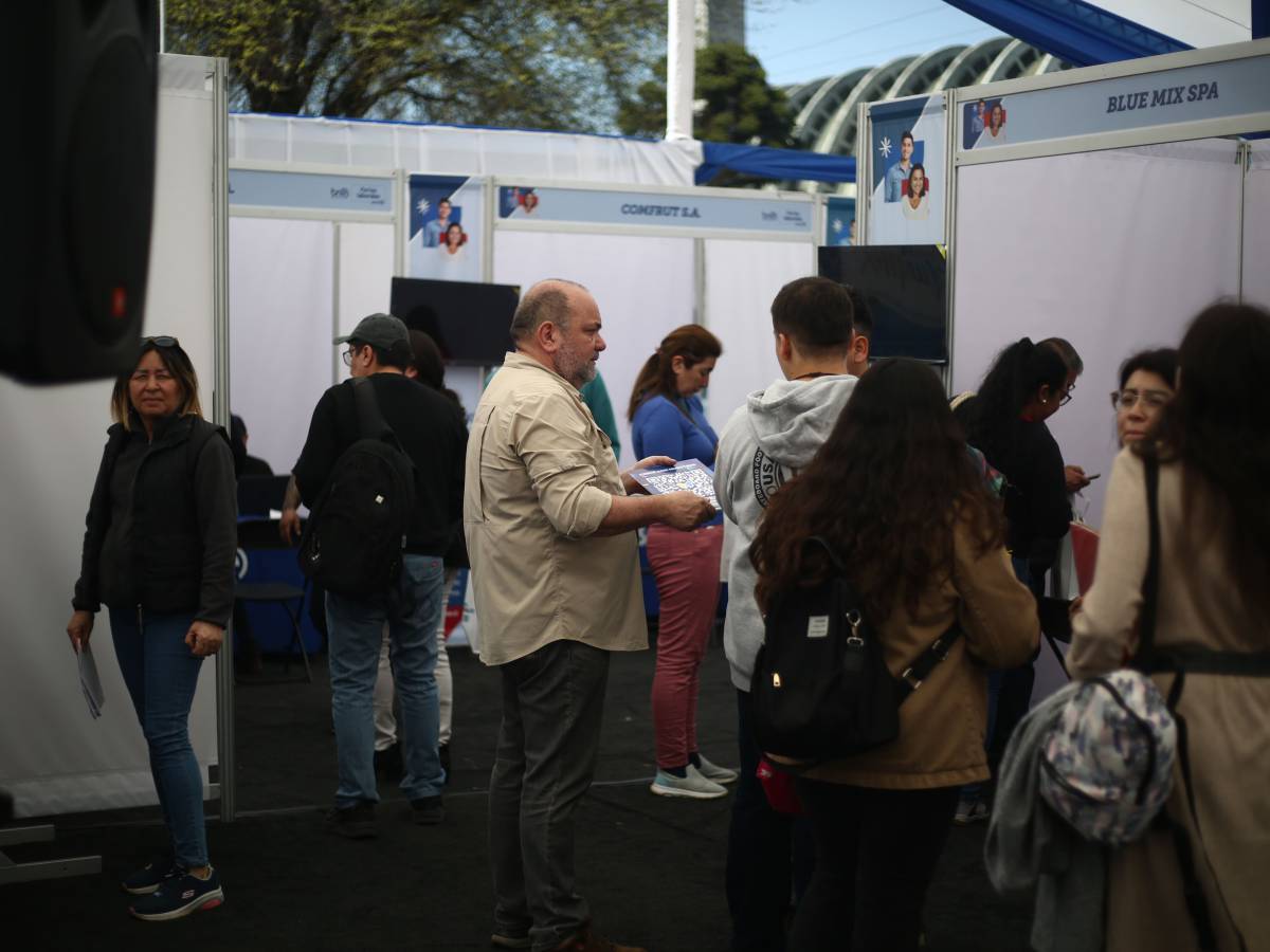 Feria laboral del Sence Ñuble facilitará el acceso al trabajo en una veintena de empresas