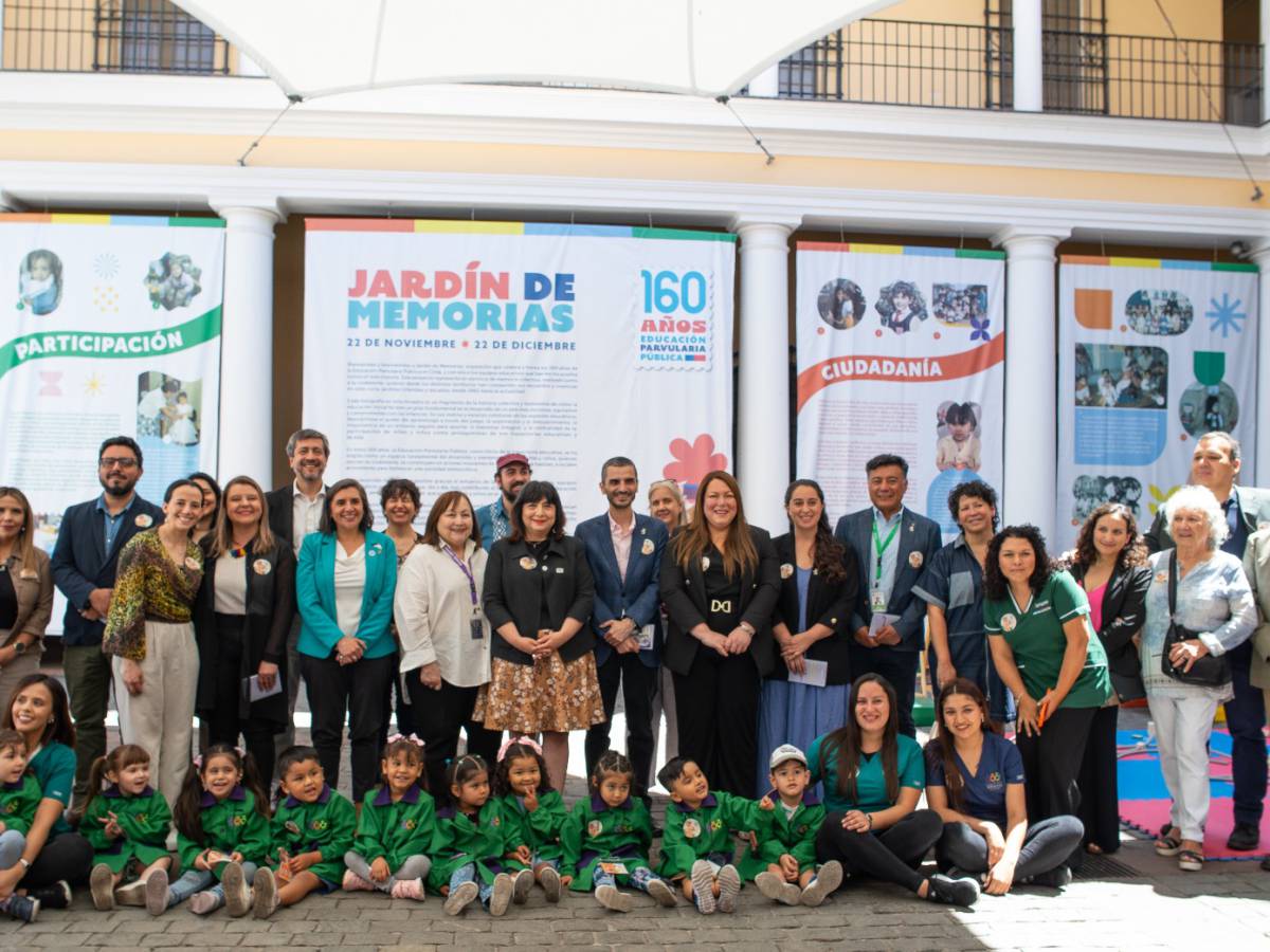 Celebramos en grande el día de la Educación Parvularia con Jardín de Memorias exposición fotográfica ciudadana sobre los 160 años del primer nivel educativo en Chile