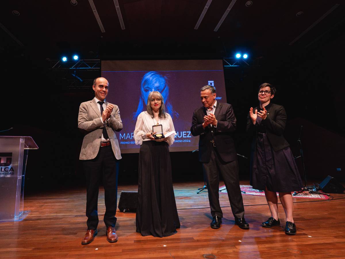 Mariana Enriquez recibió Premio Iberoamericano de Letras José Donoso 2024