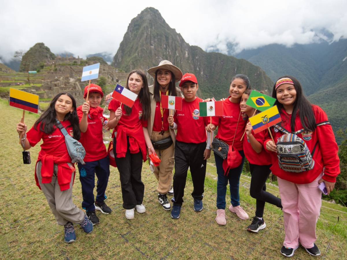 Alumna de Curanilahue que representó a Chile en concurso iberoamericano de medioambiente disfrutó de su premio