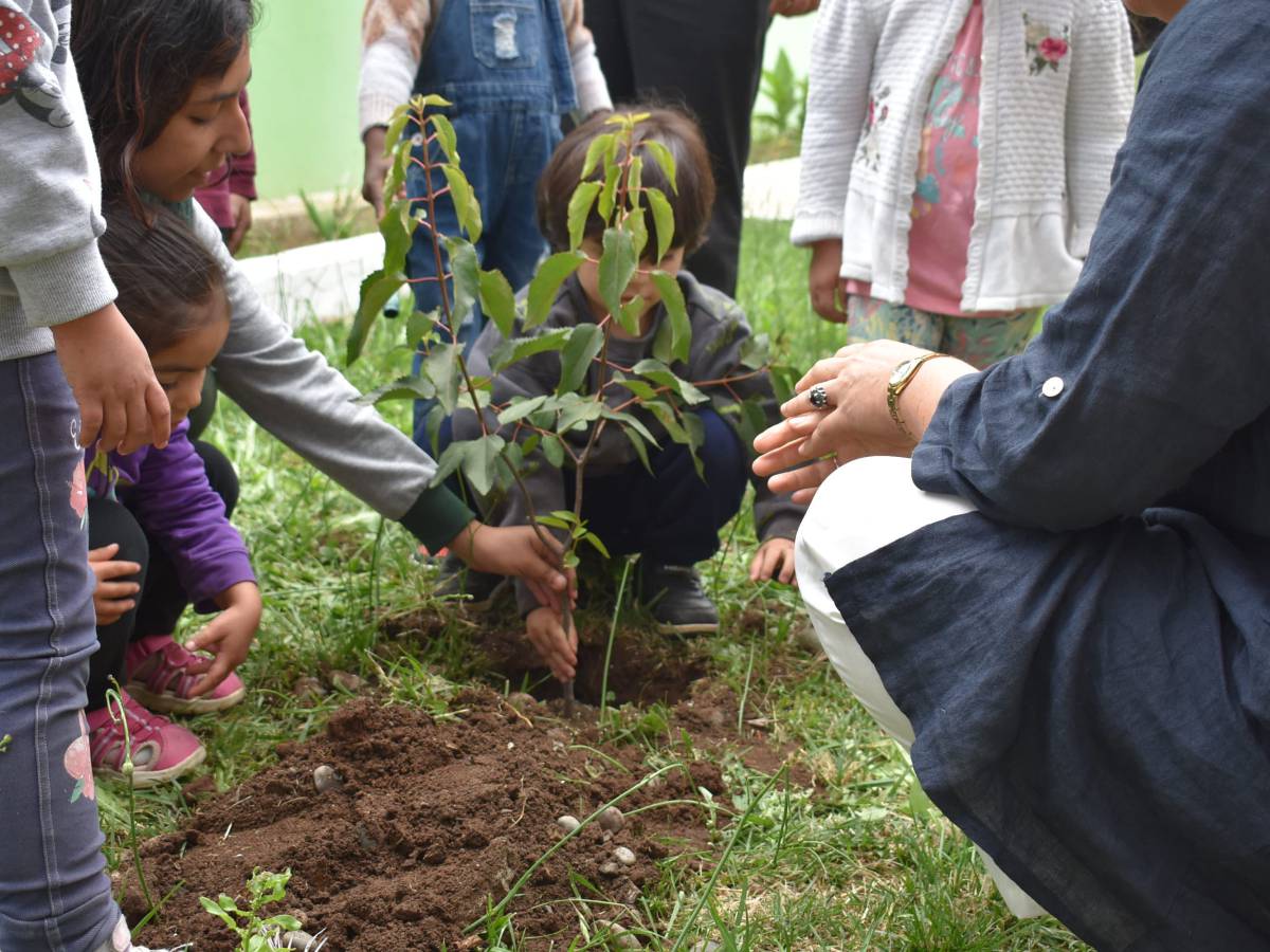 Ministerio de Desarrollo Social y Familia junto a Fundación CRATE inauguran proyectos 