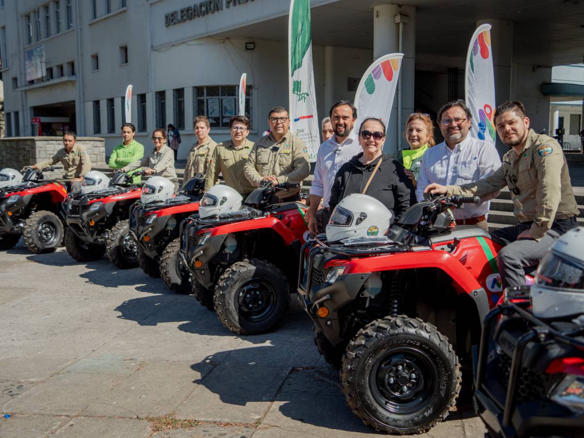 Gobierno Regional entrega cuatrimotos a Conaf para vigilancia en áreas silvestres protegidas