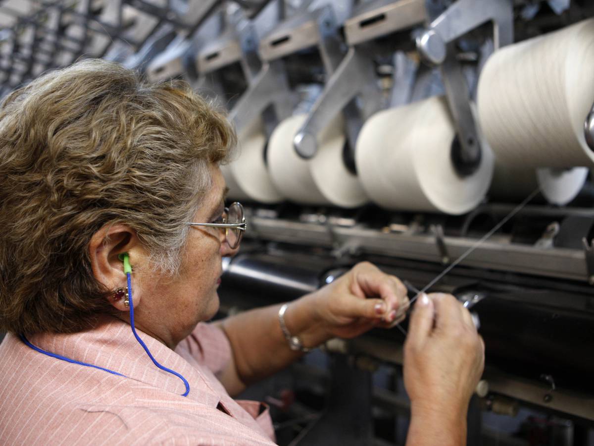 La participación laboral de mujeres en Ñuble crece mientras la de hombres disminuye