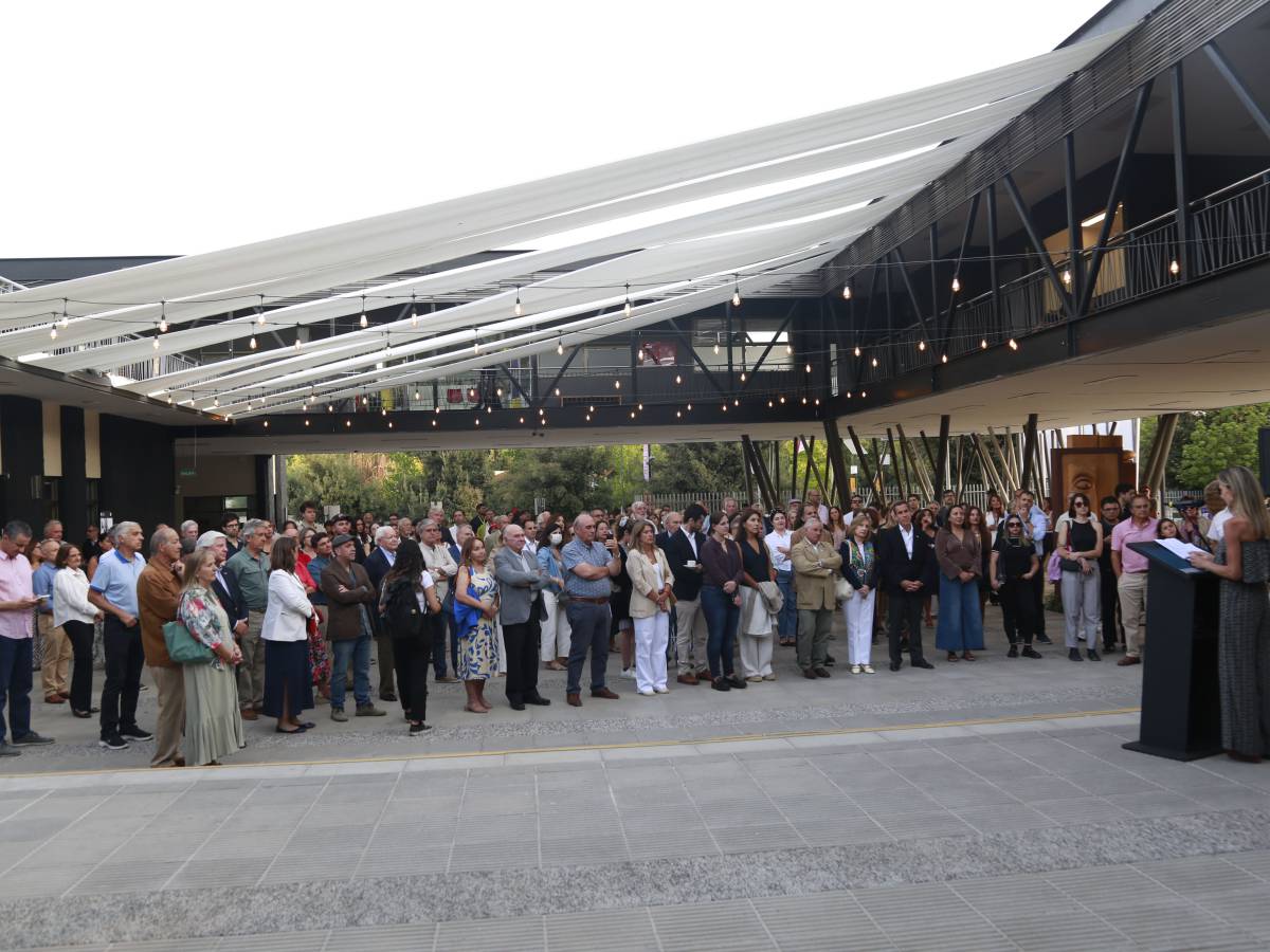 Obras de Marta Colvin se exhiben en Centro Cultural El Tranque por iniciativa de Corporación Lo Barnechea