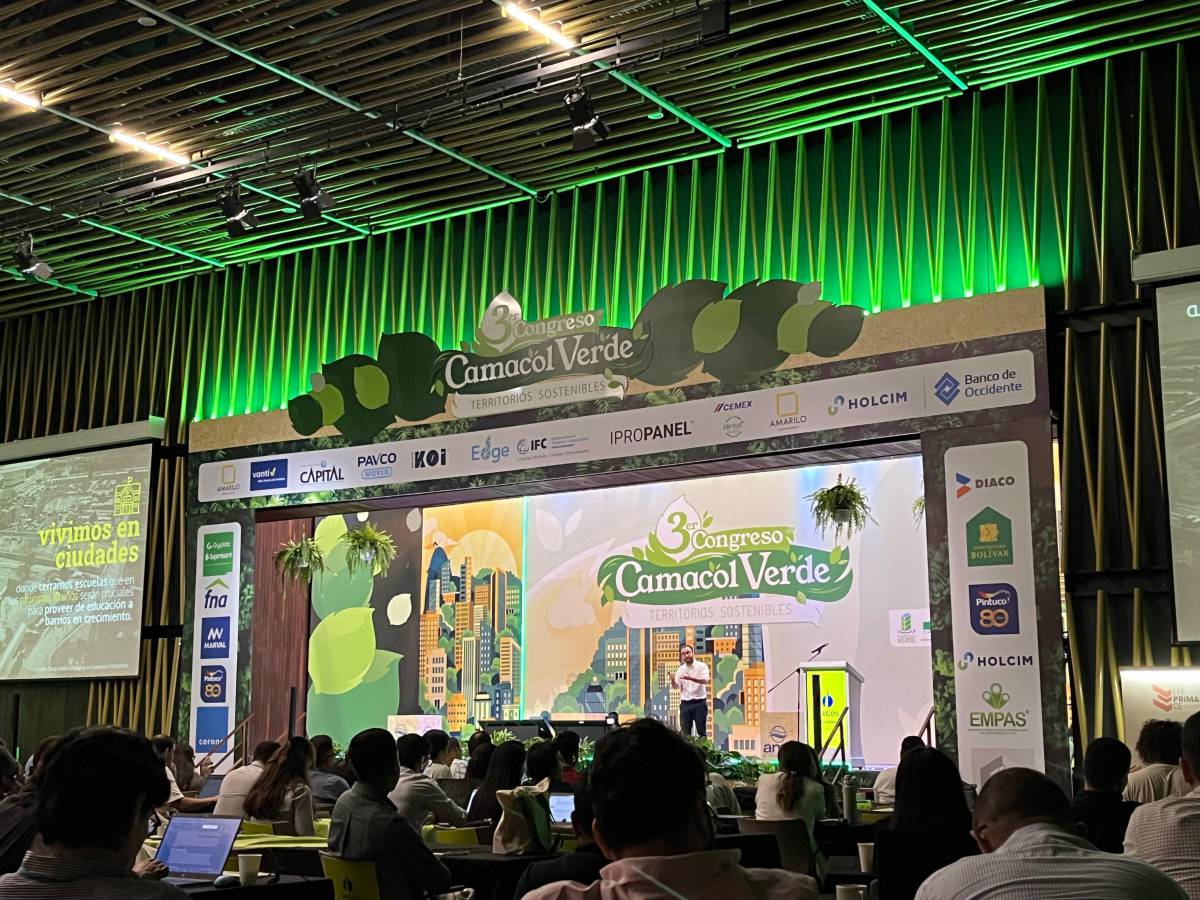 Modelo urbano de City Lab Biobío despierta interés internacional en principal encuentro de construcción sostenible en Colombia