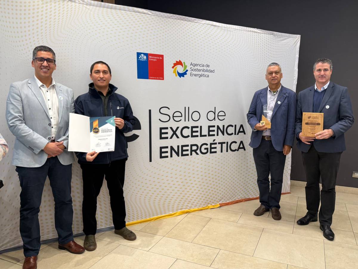 División Pesca de Camanchaca ahorró energía equivalente a operar 180 buses eléctricos por un año, por lo que recibió el Sello de Excelencia Energética